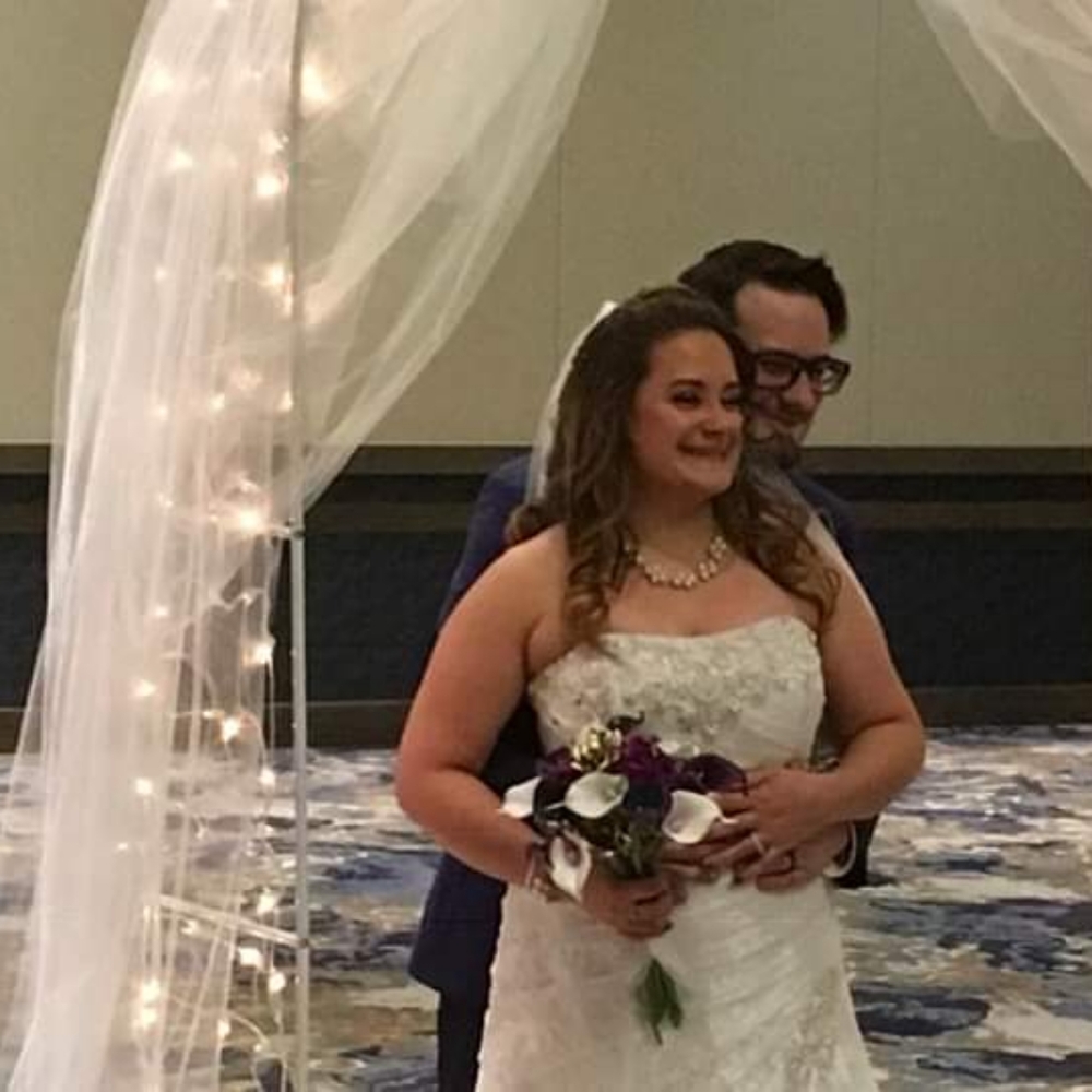 Wedding dress - Picture 4 of 6